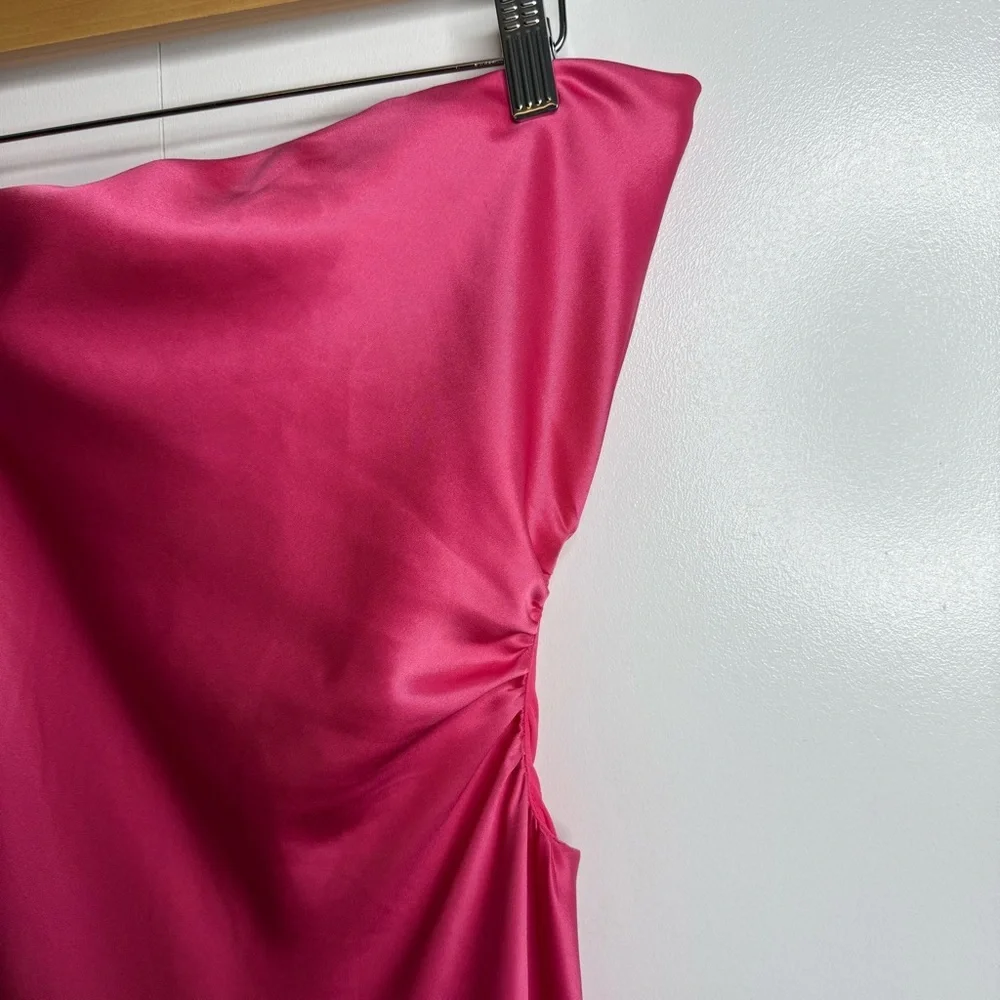 Reformation Nevaeh strapless maxi dress with cutout in Flambé pink Med NWT - Picture 3 of 11